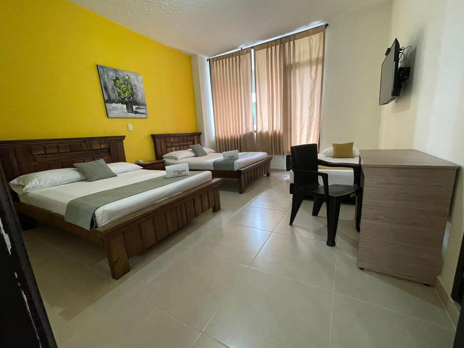 Hotel Cataluna - Soluciones Hoteleras Pereira Exterior photo