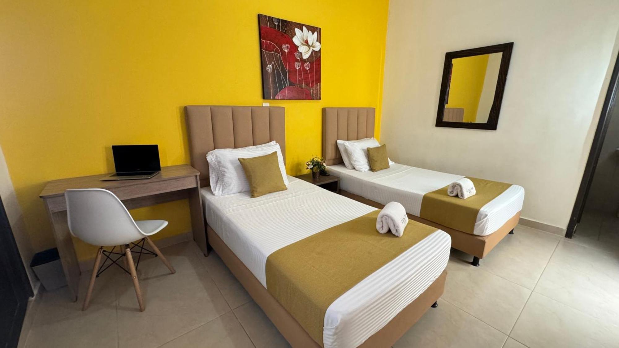Hotel Cataluna - Soluciones Hoteleras Pereira Exterior photo